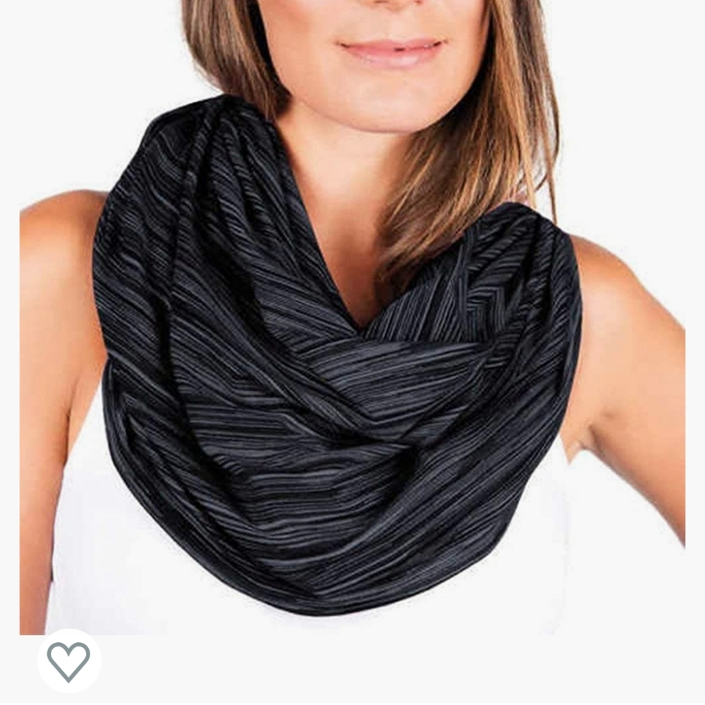 Champion Scarf